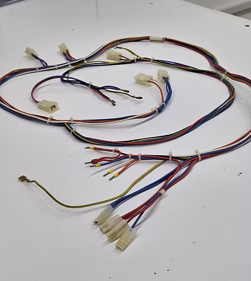 Çoklu Soket Bağlantılı Kablo Tesisatı